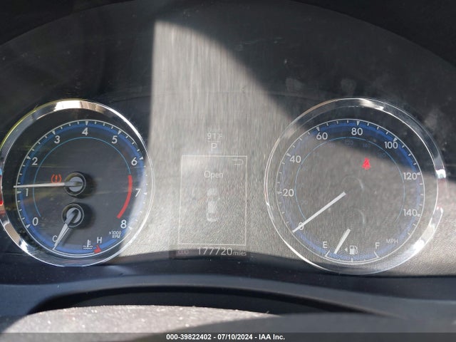 Toyota COROLLA SE 2017 5YFBURHE0HP573029 Image 7