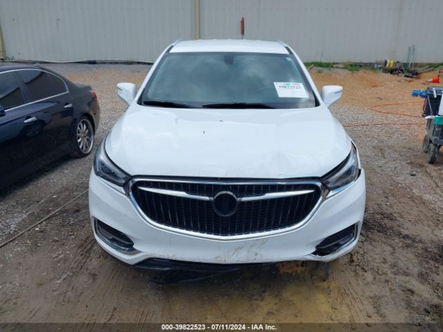 5GAERBKW3JJ219217 Buick Enclave Essence