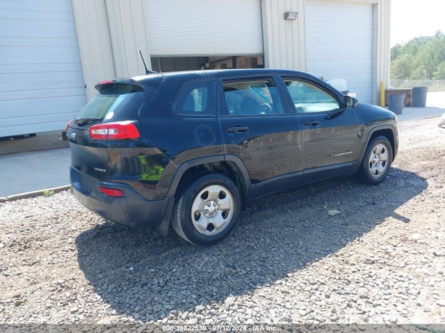 1C4PJLAB3HW643691 Jeep Cherokee Sport Fwd