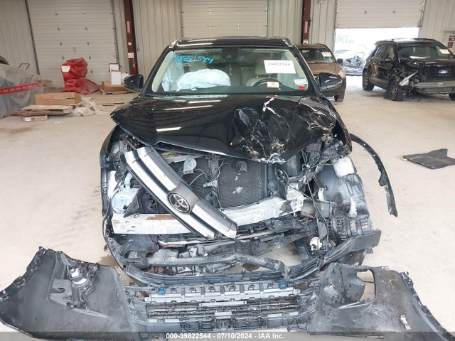 Toyota Highlander Xle 2018 5TDJZRFH2JS489107 Image 12