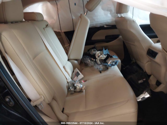 Toyota Highlander Xle 2018 5TDJZRFH2JS489107 Image 8