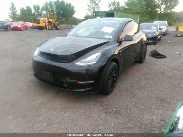 2021 TESLA MODEL Y 5YJYGAEE1MF185966 Photo 1