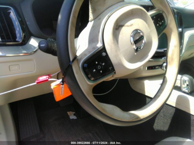 YV4L12RL1R1924342 Volvo Xc60 B5 Plus Dark Theme