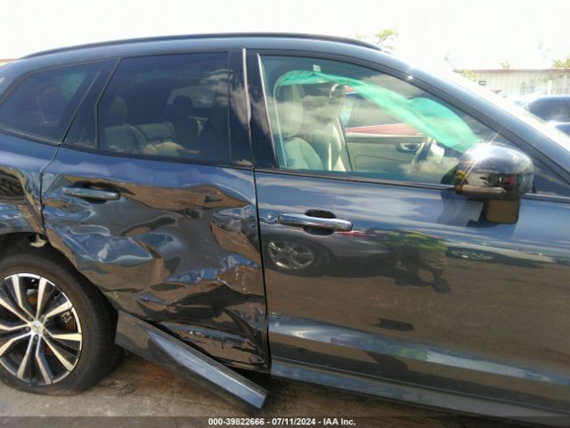 YV4L12RL1R1924342 Volvo Xc60 B5 Plus Dark Theme