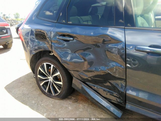 YV4L12RL1R1924342 Volvo Xc60 B5 Plus Dark Theme