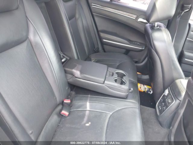 2C3CCAKG8GH170914 Chrysler 300c Awd