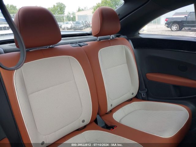 3VWF17AT7GM638680 Volkswagen Beetle 1.8t Classic