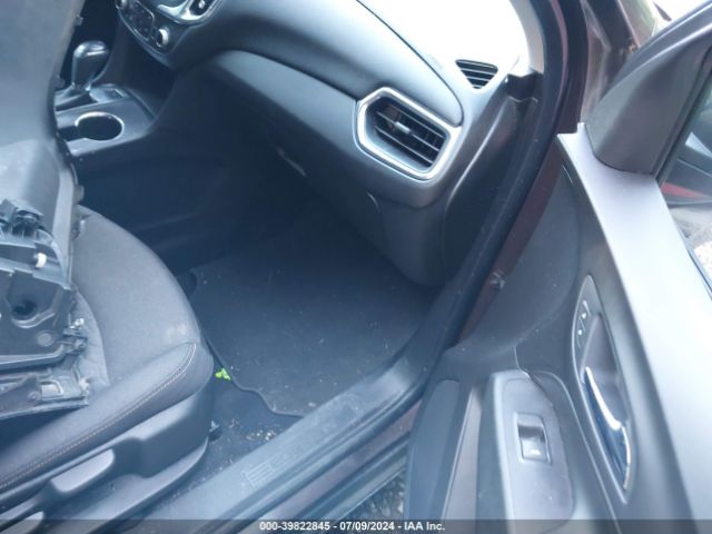 2020 CHEVROLET EQUINOX 2GNAXUEV5L6112453 Photo 4
