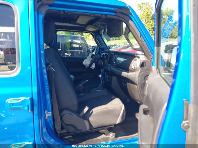 1C4HJXEG8NW248256 Jeep Wrangler Unlimited Sahara 4x4