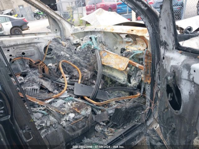 SALFR2BG2EH418972 Land Rover LR2