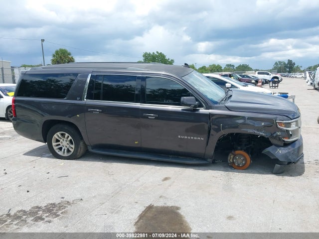 Chevrolet Suburban Lt 2017 1GNSCHKC8HR153942 Image 13
