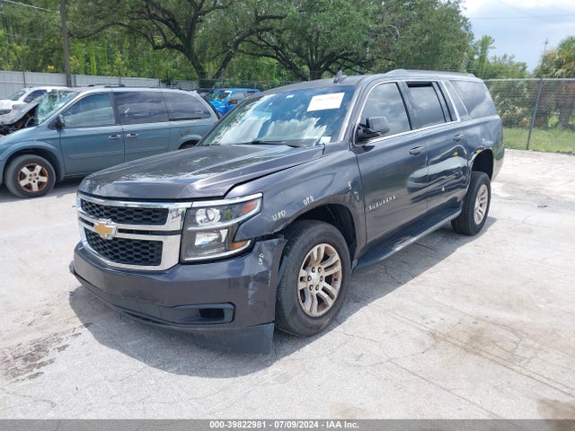 Chevrolet Suburban Lt 2017 1GNSCHKC8HR153942 Image 2
