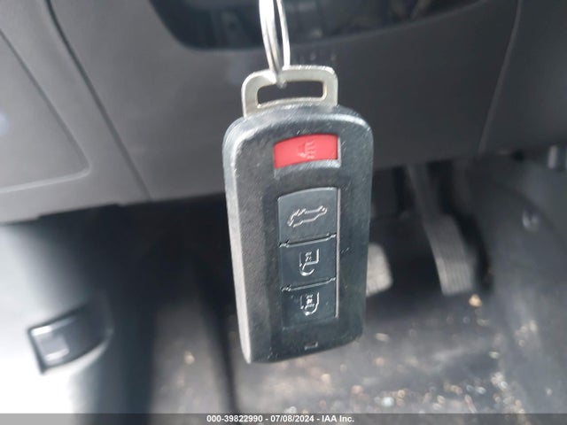 JA4AD3A34GZ036857 Mitsubishi Outlander Sel