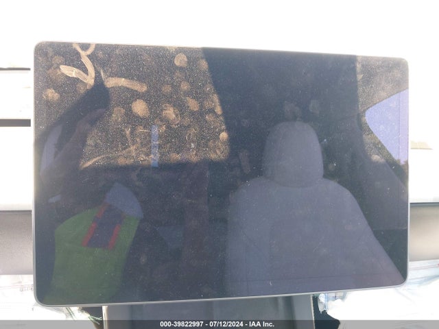 2021 TESLA MODEL Y 5YJYGDEE2MF212335 Photo 6