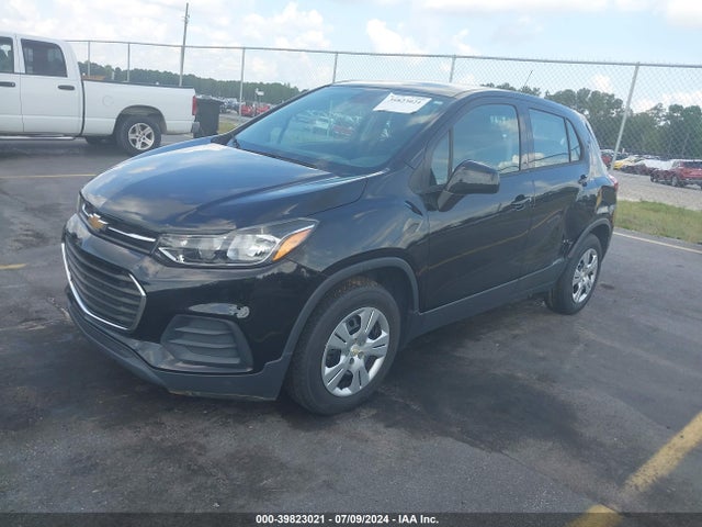 Chevrolet TRAX LS 2017 3GNCJKSB1HL287021 Image 2