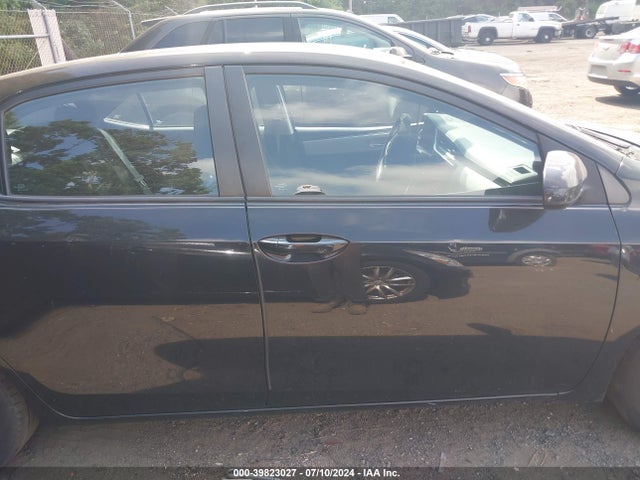 Toyota COROLLA LE 2017 2T1BURHE4HC845016 Image 13