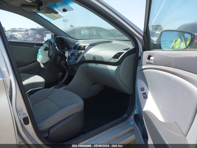 Hyundai ACCENT GLS 2015 KMHCT4AE8FU886801 Image 5