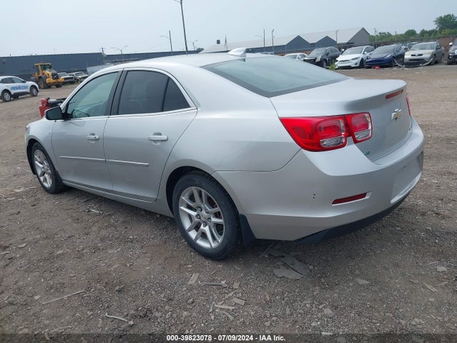 Chevrolet MALIBU 1LT 2015 1G11C5SL1FF118394 Image 3