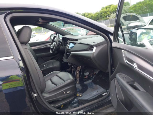 1GYKNAR46NZ105113 Cadillac Xt5 Fwd Luxury