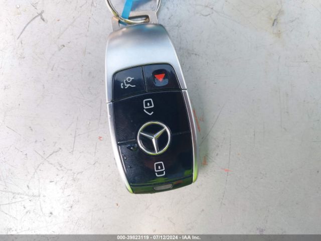 WDDZF4JB4KA508617 Mercedes-Benz E 300