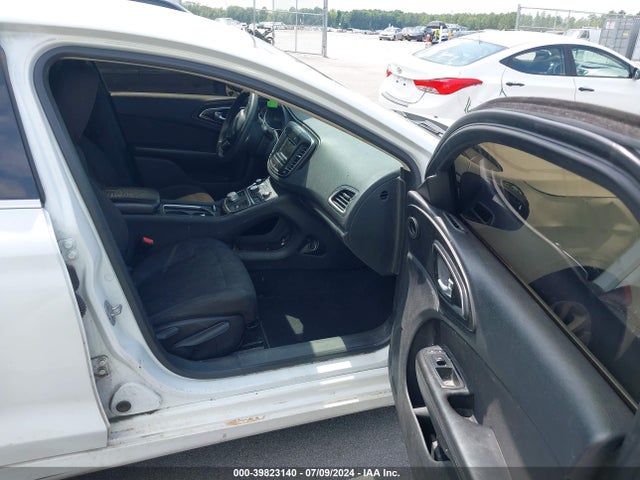 1C3CCCABXFN733954 Chrysler 200 Limited