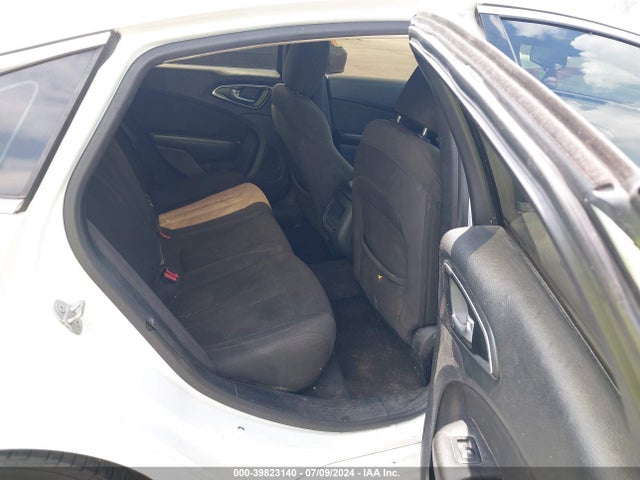 1C3CCCABXFN733954 Chrysler 200 Limited