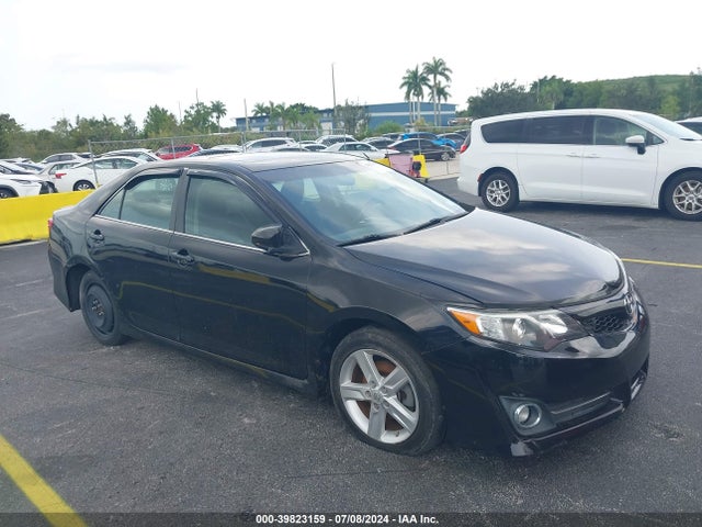 Toyota CAMRY SE 2014 4T1BF1FK3EU773420 Image 1
