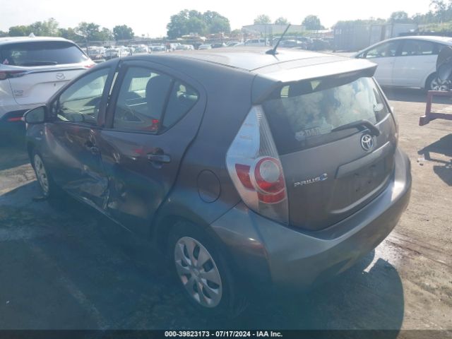 JTDKDTB38E1080378 Toyota Prius C Two