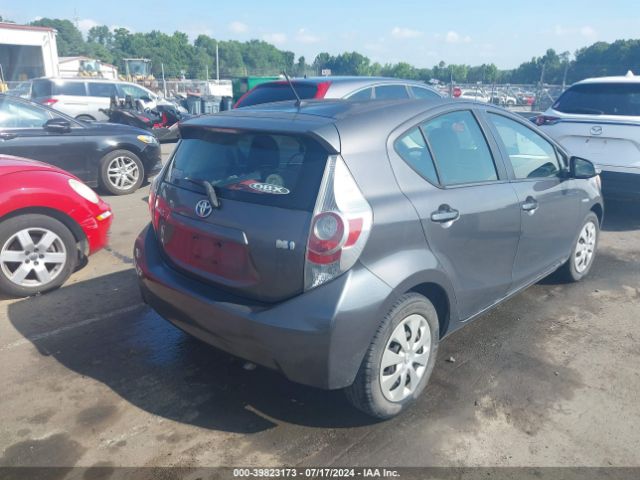 JTDKDTB38E1080378 Toyota Prius C Two