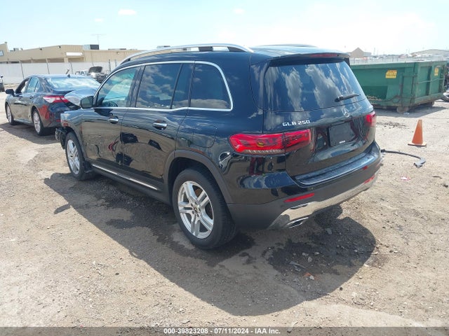 W1N4M4HB2LW073481 Mercedes-Benz Glb 250 4matic