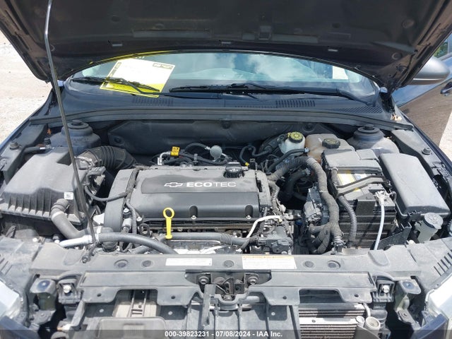 Chevrolet Cruze Ls Manual 2015 1G1PB5SG3F7276133 Image 10