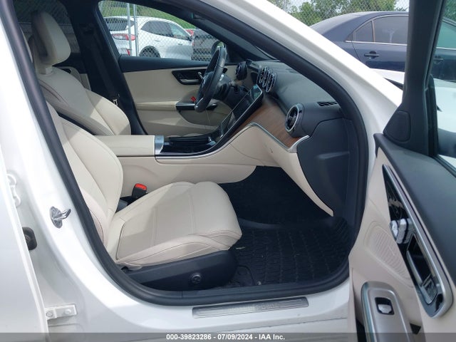 W1KAF4HB4PR100565 Mercedes-Benz C 300 4matic
