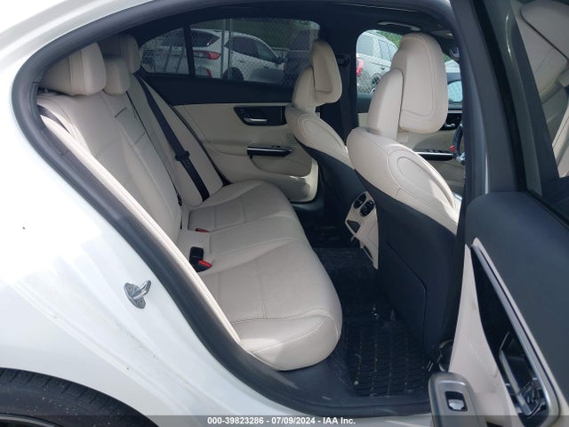 W1KAF4HB4PR100565 Mercedes-Benz C 300 4matic