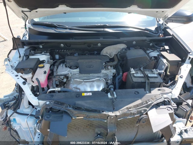 Toyota RAV4 LE 2018 2T3ZFREV5JW515281 Image 10