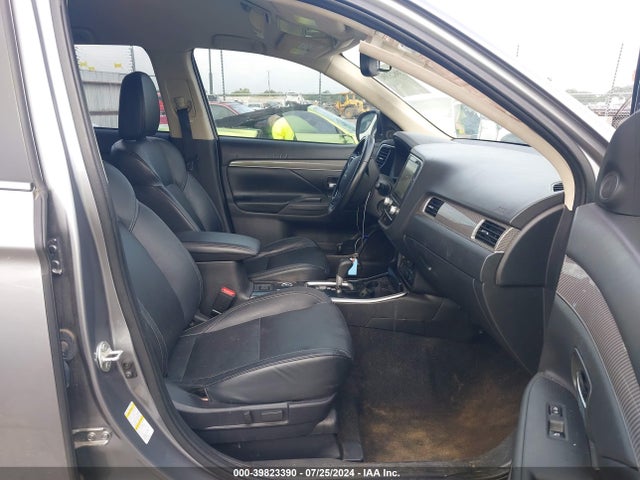 2020 MITSUBISHI OUTLANDER JA4AZ3A37LZ035827 Photo 4