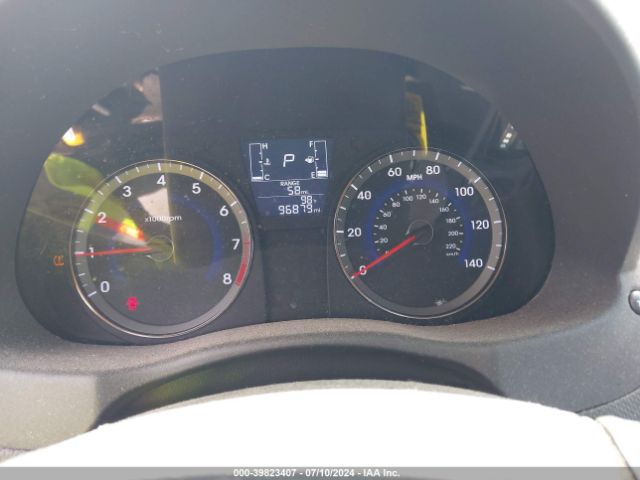 KMHCT4AE7HU372960 Hyundai Accent Value Edition