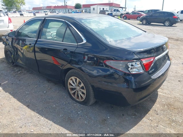 Toyota CAMRY LE 2015 4T1BF1FKXFU901931 Image 3