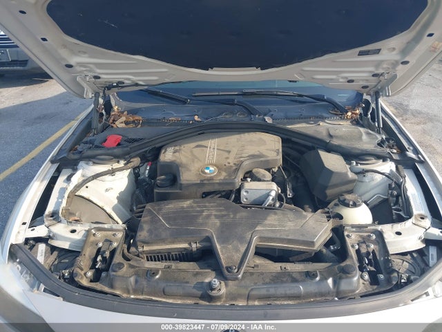 BMW 320i 2014 WBA3B1C56EP678543 Image 10