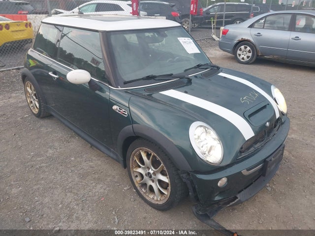 2005 MINI COOPER S WMWRE33515TL11196 Photo 0