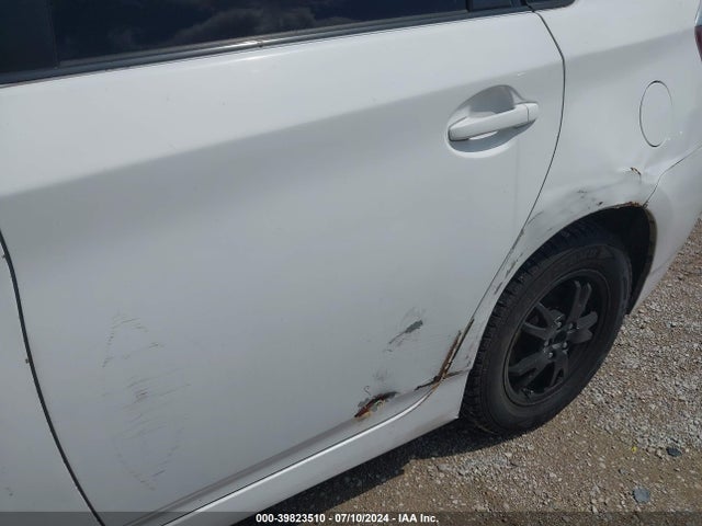 Toyota Prius Two 2014 JTDKN3DU3E1745223 Image 6