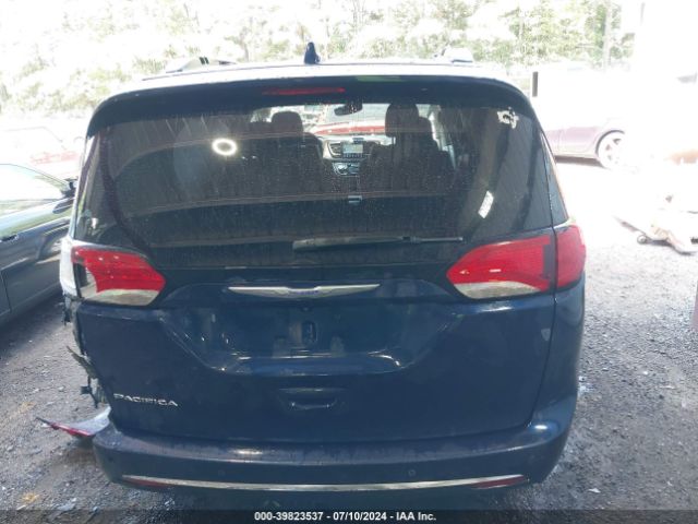 2C4RC1EG2JR139029 Chrysler Pacifica Touring L Plus
