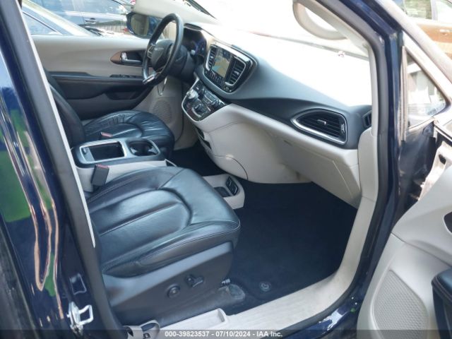 2C4RC1EG2JR139029 Chrysler Pacifica Touring L Plus