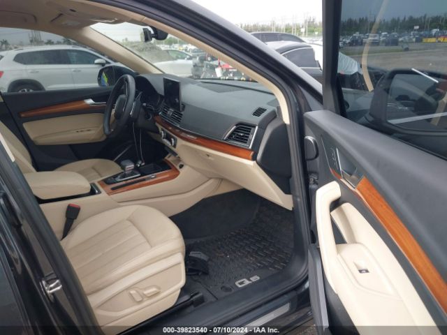 WA1AAAFY6M2129739 Audi Q5 Premium 45 Tfsi Quattro S Tronic
