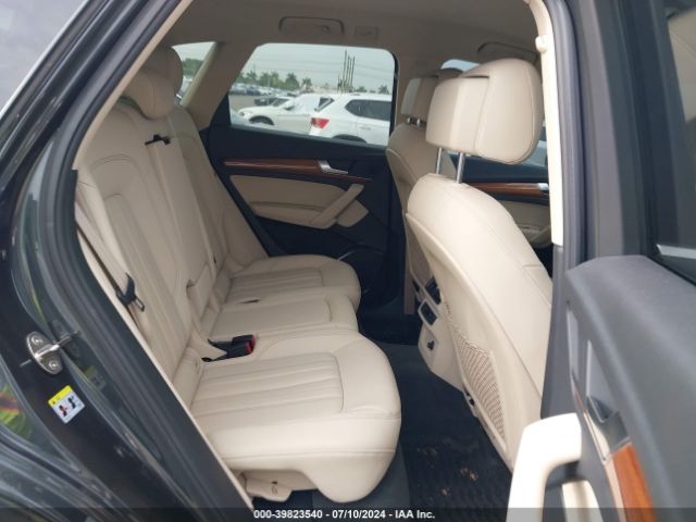 WA1AAAFY6M2129739 Audi Q5 Premium 45 Tfsi Quattro S Tronic