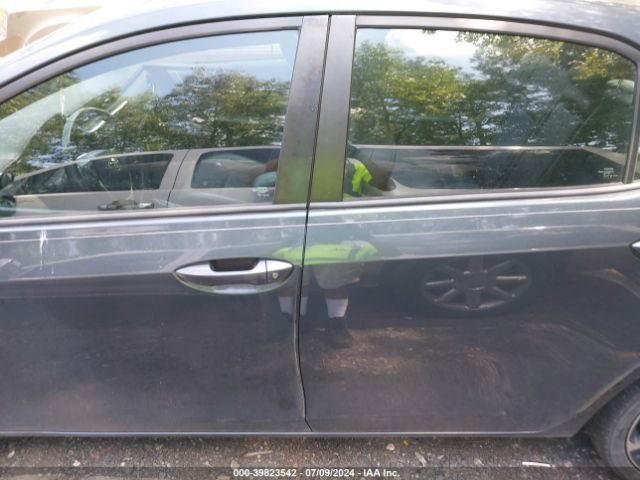 2T1BURHE9HC816322 Toyota COROLLA SE