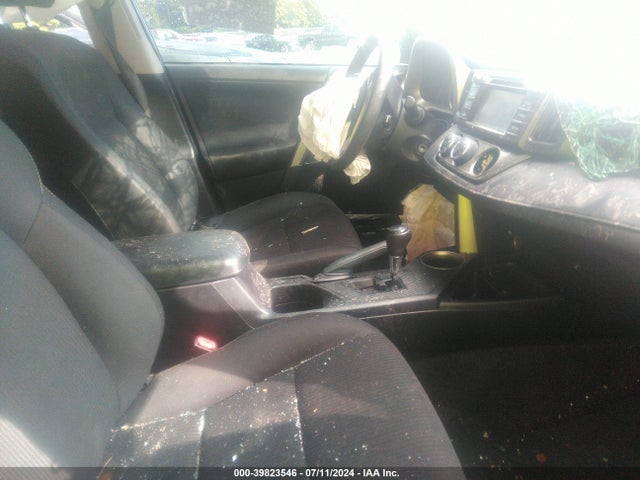 Toyota RAV4 LE 2014 2T3ZFREV3EW119453 Image 5