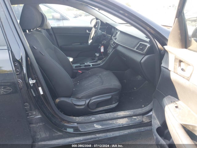 KIA Optima Lx 2016 KNAGT4L30G5110799 Image 5