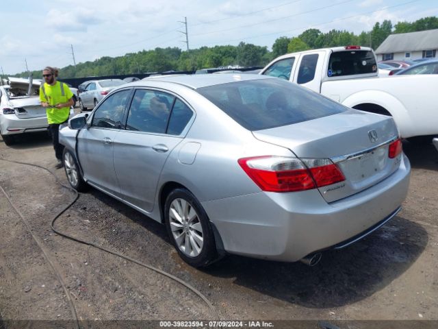 1HGCR3F97EA025832 Honda Accord Touring
