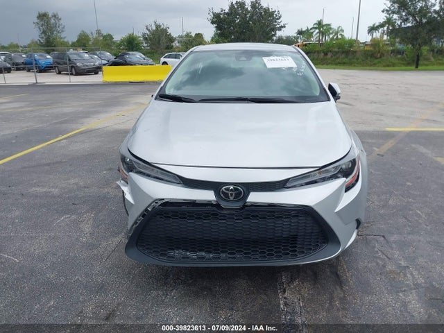 Toyota COROLLA LE 2022 5YFEPMAE3NP377440 Image 12