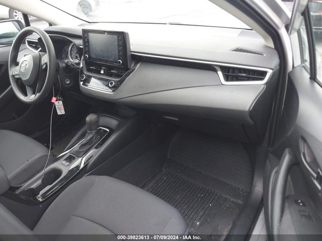 Toyota COROLLA LE 2022 5YFEPMAE3NP377440 Image 5